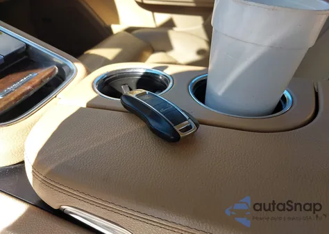 2018 Porsche Panamera 4 from USA, damaged, VIN WP0AA2A74JL111188